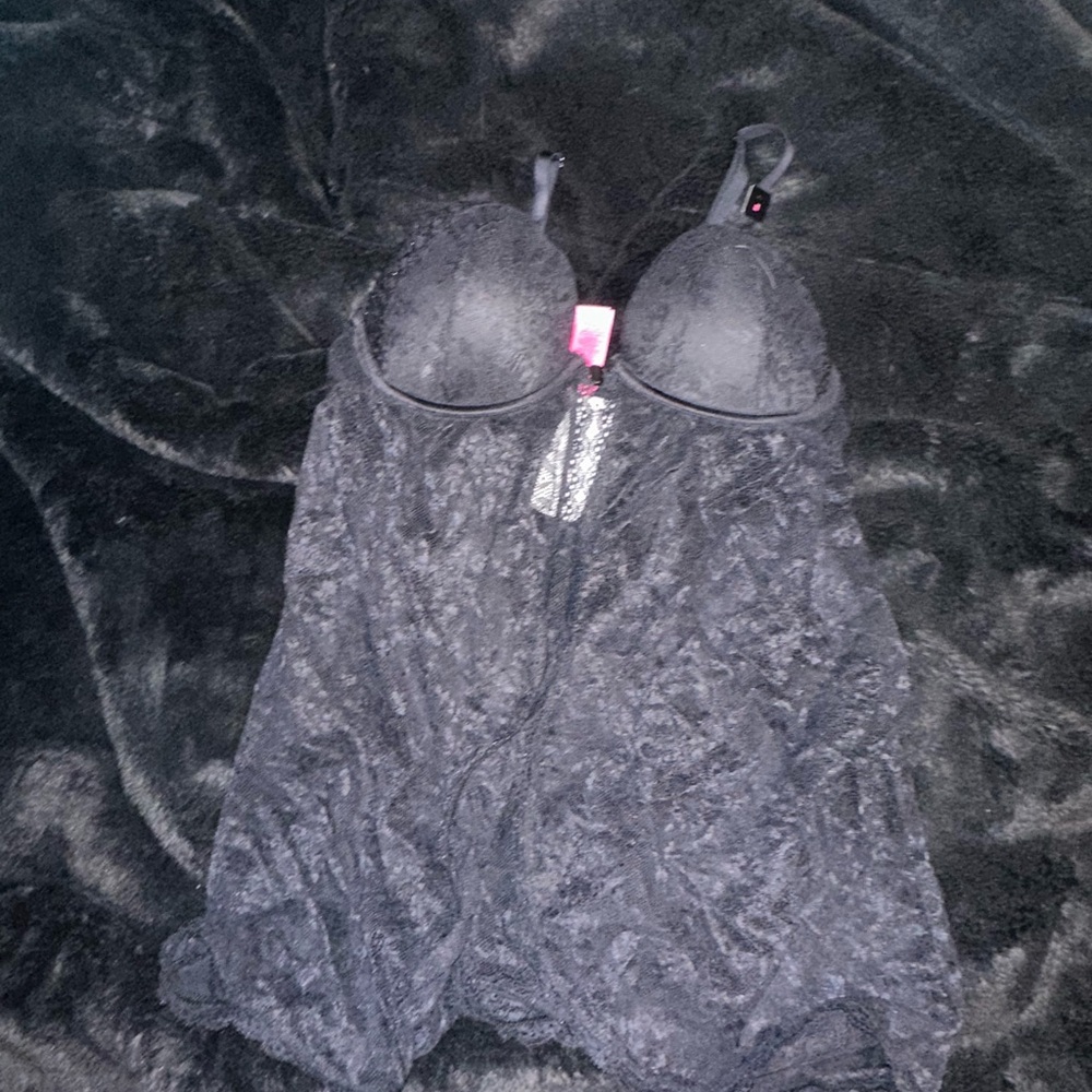 La SENZA Black Lace Chemise with Underwire Support
